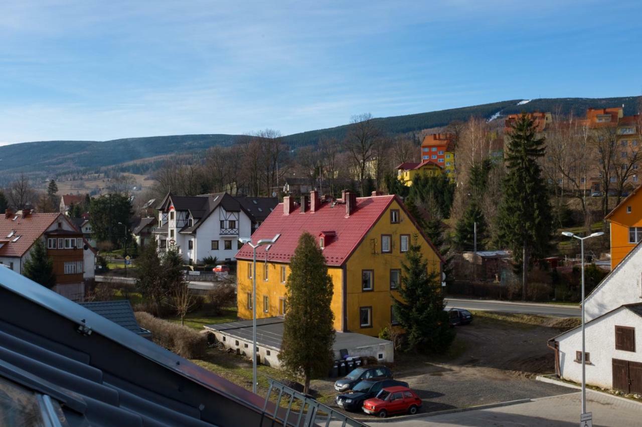 Apartament Rodzinny Plus Mountain Aparts Świeradów-Zdrój Kültér fotó